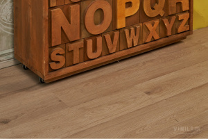 Каменно-полимерная плитка CERAMO VINILAM WOOD / 102-19 Дуб Марсан